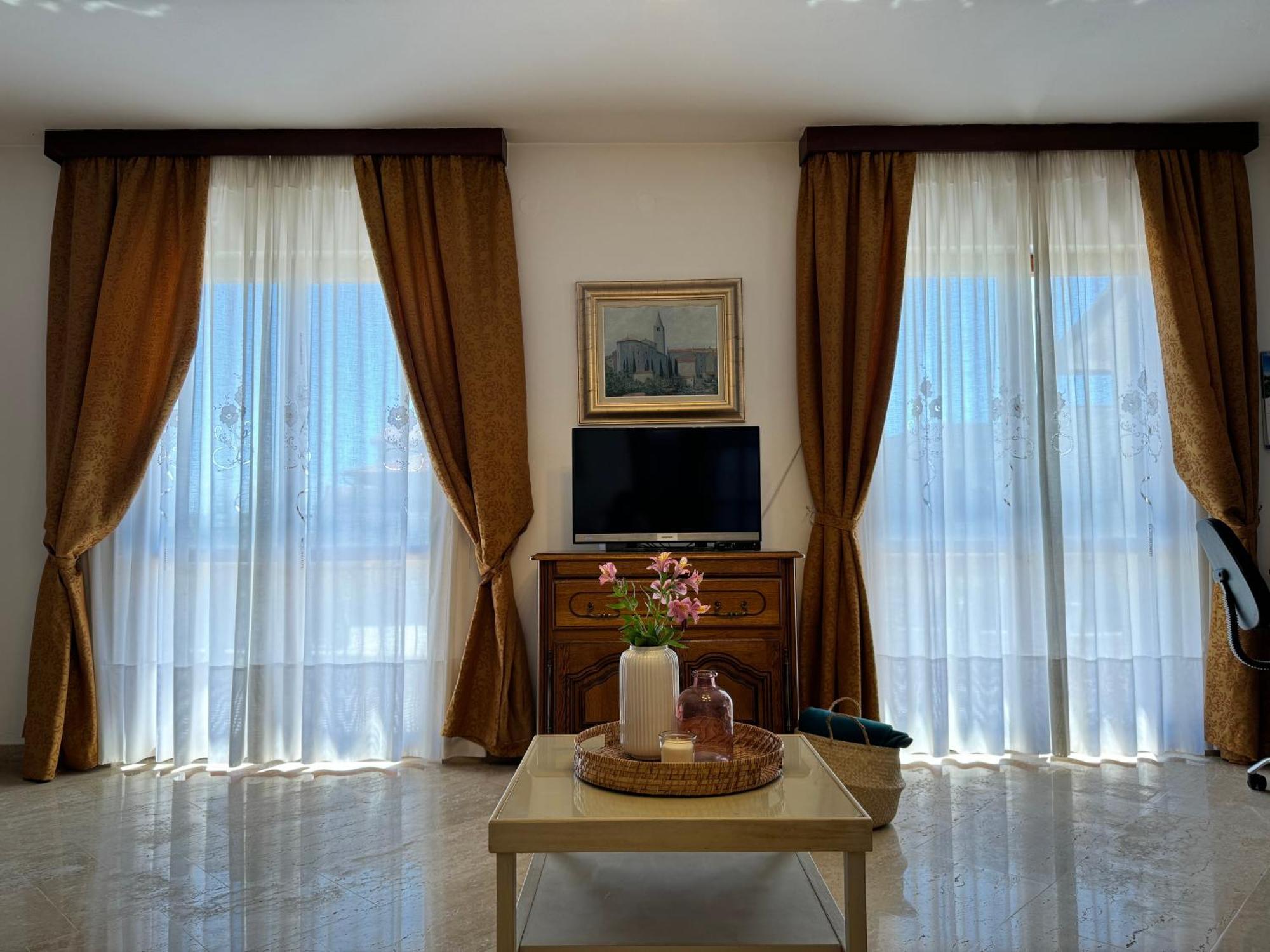Apartman Ostrea *** Бале Экстерьер фото